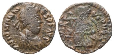 Primicerius (423–425), VICTORIA/ SALVS REI PVBLICE, bronzo (Æ) 12 mm, Roma, 423–425