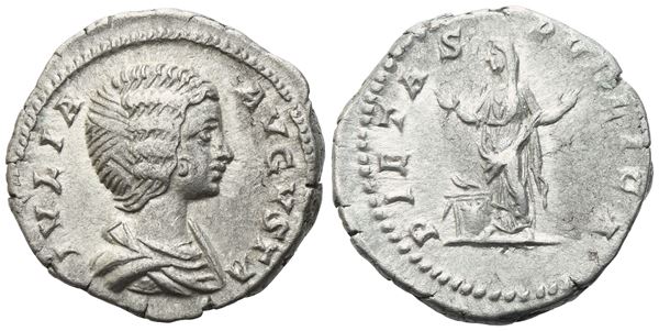 Julia Domna Augusta (193-217), Denarius, Rome, 196-211; AR (3,31 g; 17,8 mm; 7 h) 