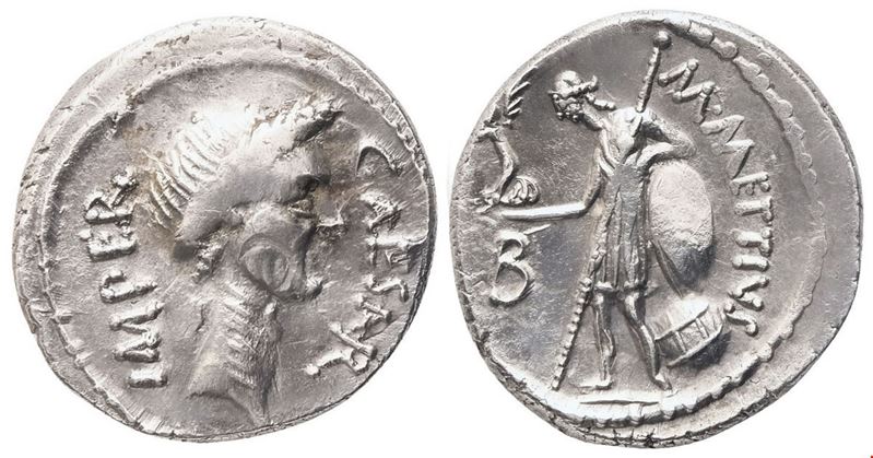 C. Iulius Caesar, M. Mettius, Denarius, 44 BC; AR (3,86 g; 17,4 mm; 10 h)