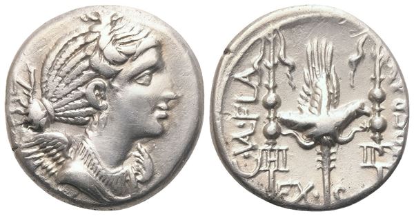 C. Valerius Flaccus, Denarius, Massalia, 82 BC; AR (3,87 g; 16,8 mm; 6 h)