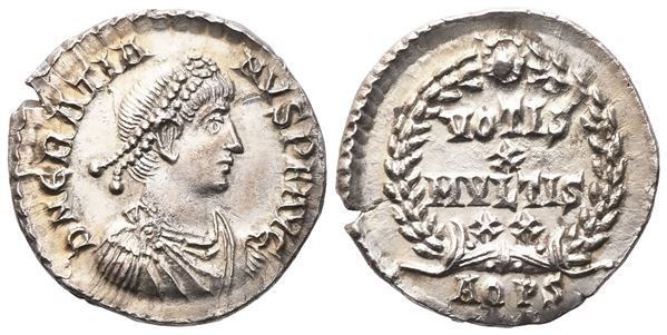Gratian (367-383), Siliqua, Aquileia; AR (2,13 g; 17,2 mm; 6 h)