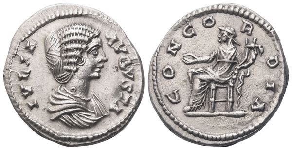 Julia Domna Augusta (193-217), Denarius struck under Septimius Severus, Laodicea ad Mare, 196-202; AR (3,68 g; 19,3 mm; 12 h)