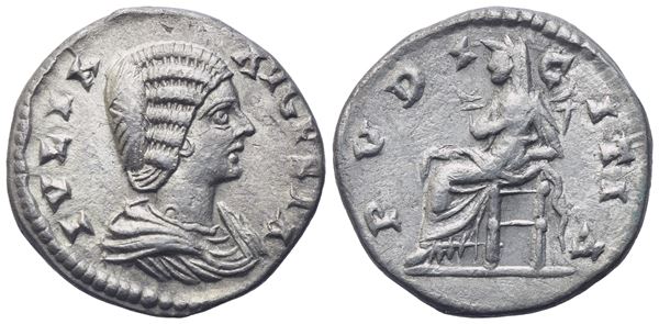 Julia Domna Augusta (193-217), Denarius, Rome, 211-217; AR (2,52 g; 17,5 mm; 11 h)