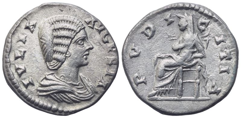 Julia Domna Augusta (193-217), Denarius, Rome, 211-217; Ar (2,52 G; 17,5 MM; 11 H)