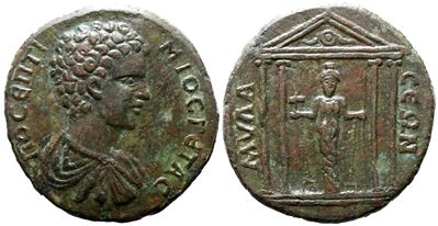 Geta, Æ (37 mm) – Caria, Mylasa, busto laureato e corazzato; rovescio con tempio tetrastilo di Ze...