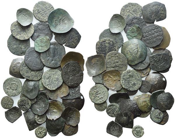  Lot of 41 Æ coins to be catalogued. Lot sold as is, no returns.