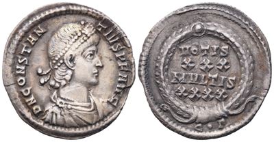 Constantius II (337-361), Siliqua, Constantinople, March 351-november 355; Ar (2,14 G; 19,9 MM; 1...