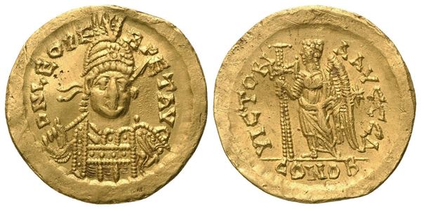 Leo I (457-474), Solidus, Constantinopolis, 562 or 466; AV (4,45 g; 20,2 mm; 6 h)
