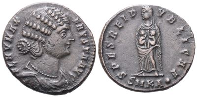 Fausta Augusta (324-326), Follis, Cyzicus, C. 326; Æ (2,92 G; 18,7 MM; 4 H)