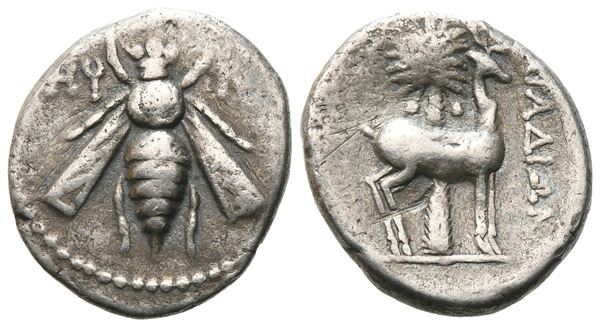 Phoenicia, Arados, c. 172/1-111/0 BC. AR Drachm (15 mm, 4.01 g), year 98 (162/1 BC).