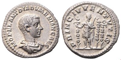 Diadumenian, Denario coniato sotto Macrino (Roma, 218 d.C.)