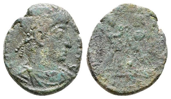 Uncertain late emperor, 4th century. Æ (15mm, 1.85g).