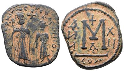 Heraclius With Heraclius Constantine (610-641). Æ 40 Nummi (28mm, 11.84g).