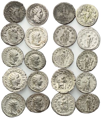 Lot Of 10 Roman Ar Coins To Be Catalogued. Lot To Be Sold As Is, No Returns.