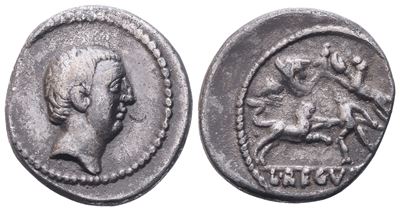 L. Livineius Regulus, Denarius, 42 Bc; Ar (2,82 G; 19,4 MM; 11 H)
