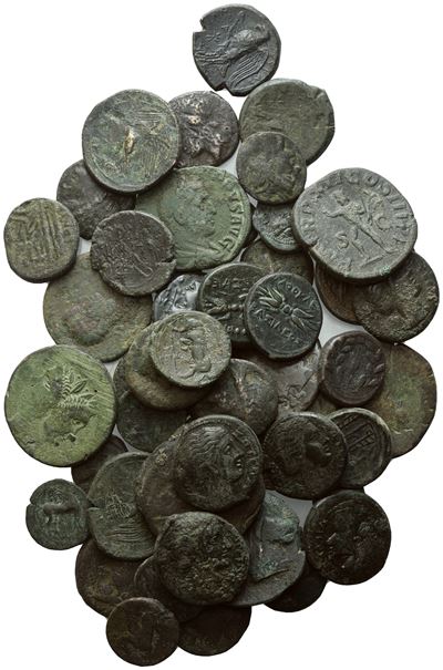 Lot Of 50 Æ Coins To Be Catalogued. Lot Sold As Is, No Returns.