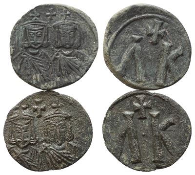 Lot Of 2 Byzantine Æ Coins To Be Catalogued. Lot Sold As Is, No Returns.