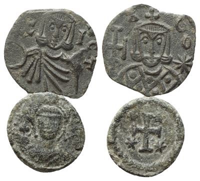 Lot Of 2 Byzantine Æ Coins To Be Catalogued. Lot Sold As Is, No Returns.