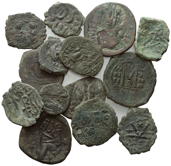  Lot of 14 Æ coins to be catalogued. Lot to be sold as is, no returns.