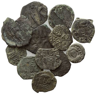 Lot Of 10 Æ Coins To Be Catalogued. Lot To Be Sold As Is, No Returns.