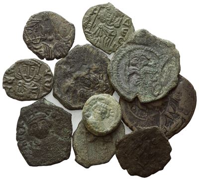 Lot Of 10 Æ Coins To Be Catalogued. Lot To Be Sold As Is, No Returns.