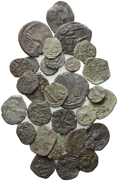 Lot Of 10 Byzantine Æ Coins To Be Catalogued. Lot To Be Sold As Is, No Returns.
