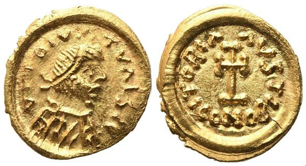 Lombards, Tuscany (Pseudo-Imperial Coinage), In the name of Emperor Constans II (641-668), Tremissis, Uncertain mint, Mid to late 7th century; AV (1,47 g; 14,8 mm; 6 h)