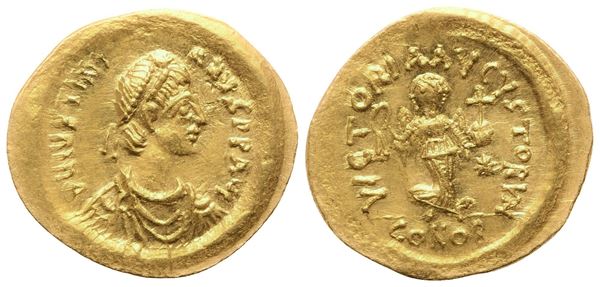 Justinian I (527-565), Tremissis, Constantinopolis; AV (1,51 g; 16,5 mm; 6 h)