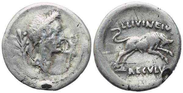 L. Livineius Regulus, Denarius, Rome, 42 BC; AR 3,26 g; 18,2 mm; 2 h