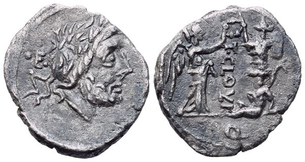 T. Cloulius (or Cloelius), Quinarius, 98 BC; AR (1,57 g; 16,2 mm; 12 h)