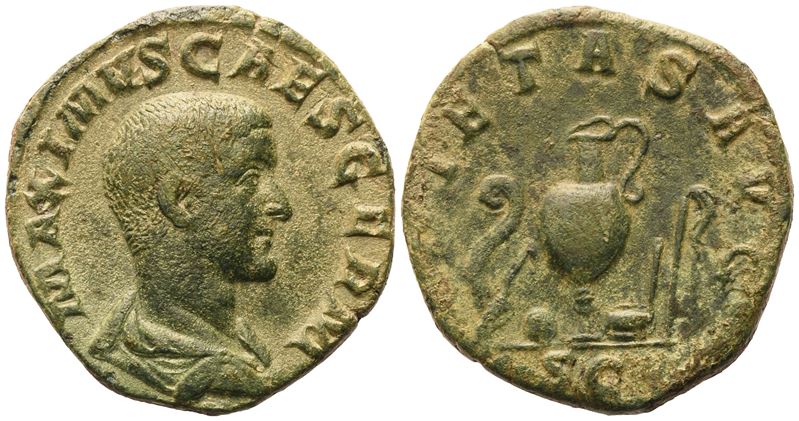 Moneta romana, Maximinus I (Maximus Caesar), Sestertius o Æ con busto e legenda «PIETAS AVG»