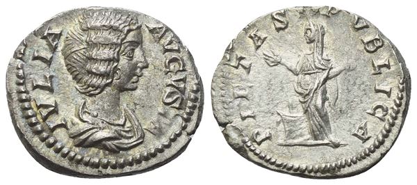 Julia Domna, Denarius struck under Septimius Severus, Rome, c. 200-207; AR (3,27 g; 18,4 mm; 12 h)