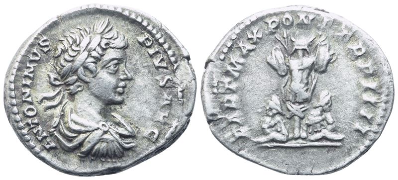 Antonino Pio, Denario (ROMA), 201 d.C., busto laureato e corazza, rovescio con trofeo e due prigi...