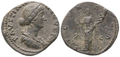 Faustina II Augusta (147-175), Sestertius con legenda FECVNDITAS, conio sotto Marco Aurelio (Roma...