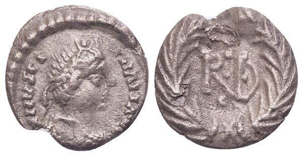Ostrogoths, Amalasuntha (534-535), Quarter siliqua in the name of Justinian I, Ravenna; AR (0,66 g,10,6 mm; 6 h)