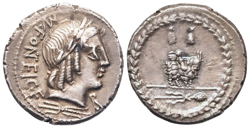 Mn. Fonteius, Denarius, Rome, 85 BC; AR (3,68 g; 18,6 mm; 1 h)