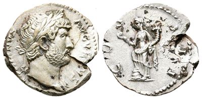 Hadrian (117-138). Ar Denarius (18mm, 3.10g).