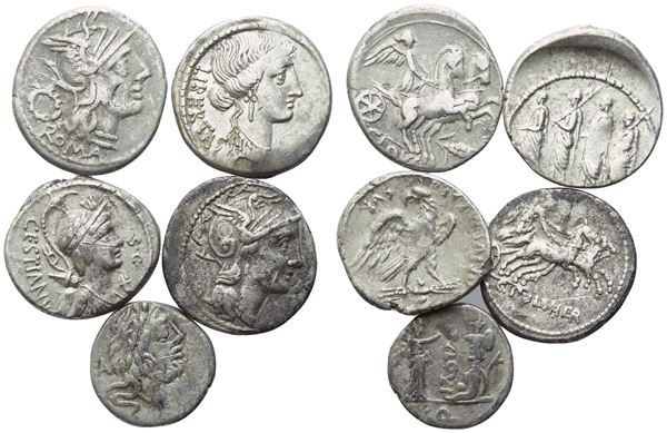 Lot of 5 Roman Republican AR denarii to be catalogued. Lot to be sold as is, no returns.