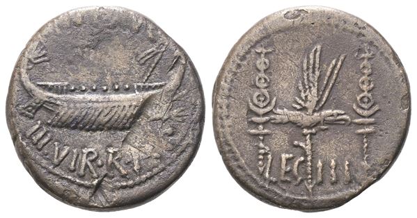 Marcus Antonius, Denarius, Mint moving with M. Antonius, 32-31 BC; AR (3,45 g; 16,5 mm; 6 h)