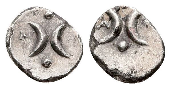 Southern Apulia, Tarentum, c. 280-228 BC. AR Hemiobol (6 mm, 0.20 g).