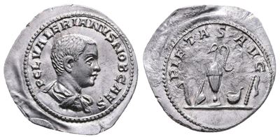 Valerian II (caesar, 256-258). Ar “quinarius” By Becker (17mm, 1.43g).