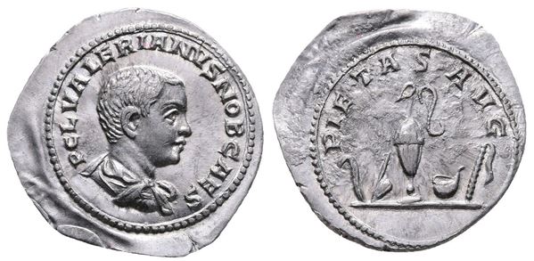 Valerian II (Caesar, 256-258). AR “Quinarius” by Becker (17mm, 1.43g).  - Auction Greek, Roman and Byzantine Coins	 - Bertolami Fine Art - Prague