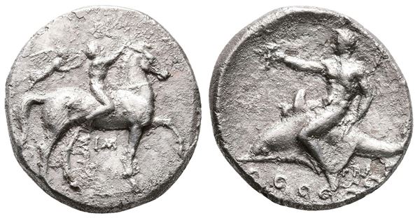 Southern Apulia, Tarentum, c. 330-325 BC. AR Nomos (22mm, 7.18g).