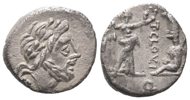 T. Cloulius (or Cloelius), Quinarius, 98 BC; AR (1,75 g; 13 mm; 3 h)