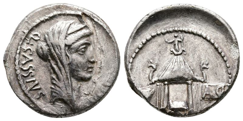 Q. Cassius Longinus, Rome, 55 Bc. Ar Denarius (19mm, 3.76g).