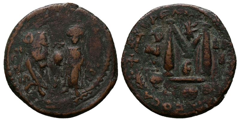 Heraclius With Heraclius Constantine (610-641). Æ 40 Nummi (18mm, 8.10g).
