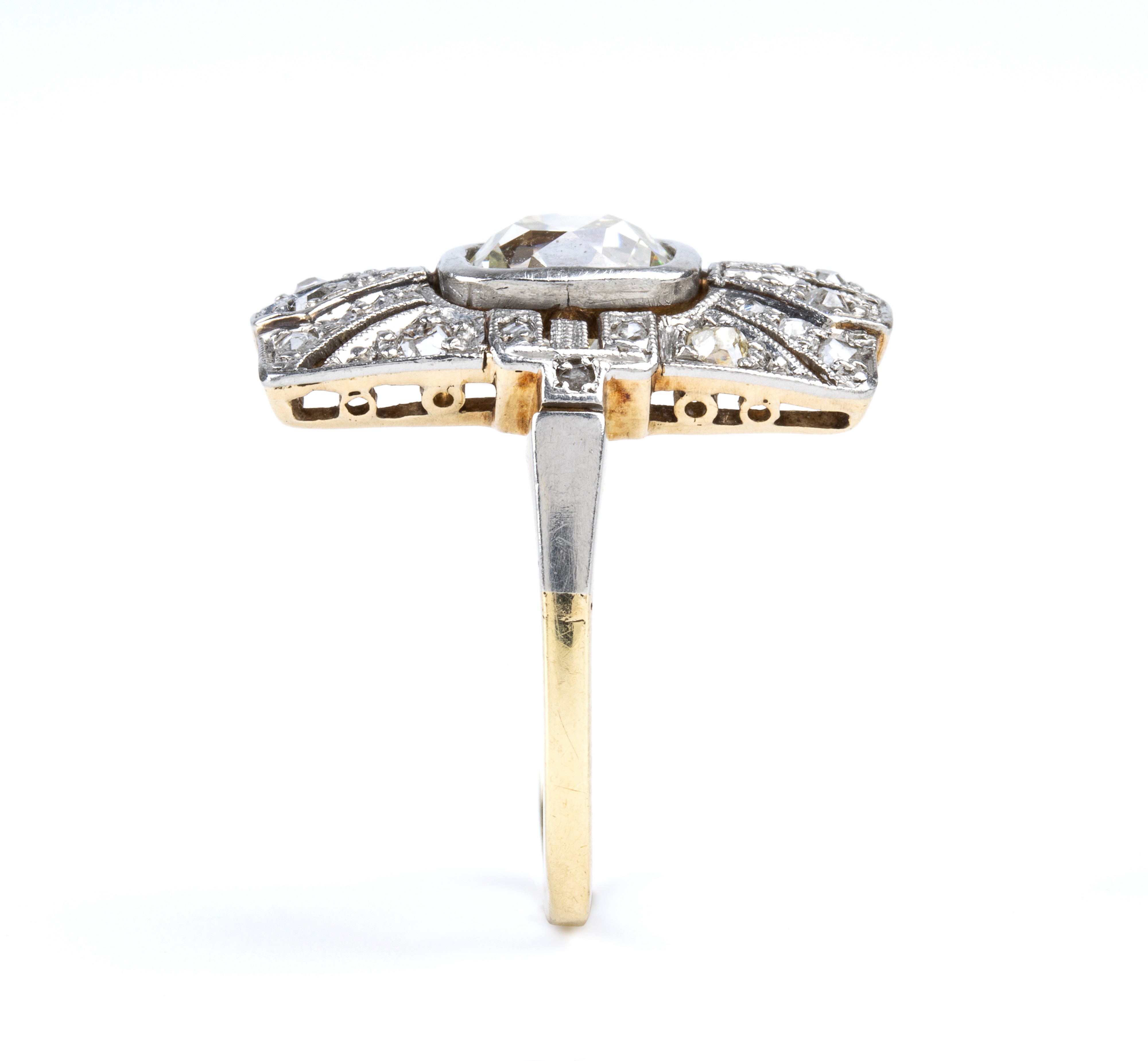 Anello Art Déco in platino, oro e diamante con certificato