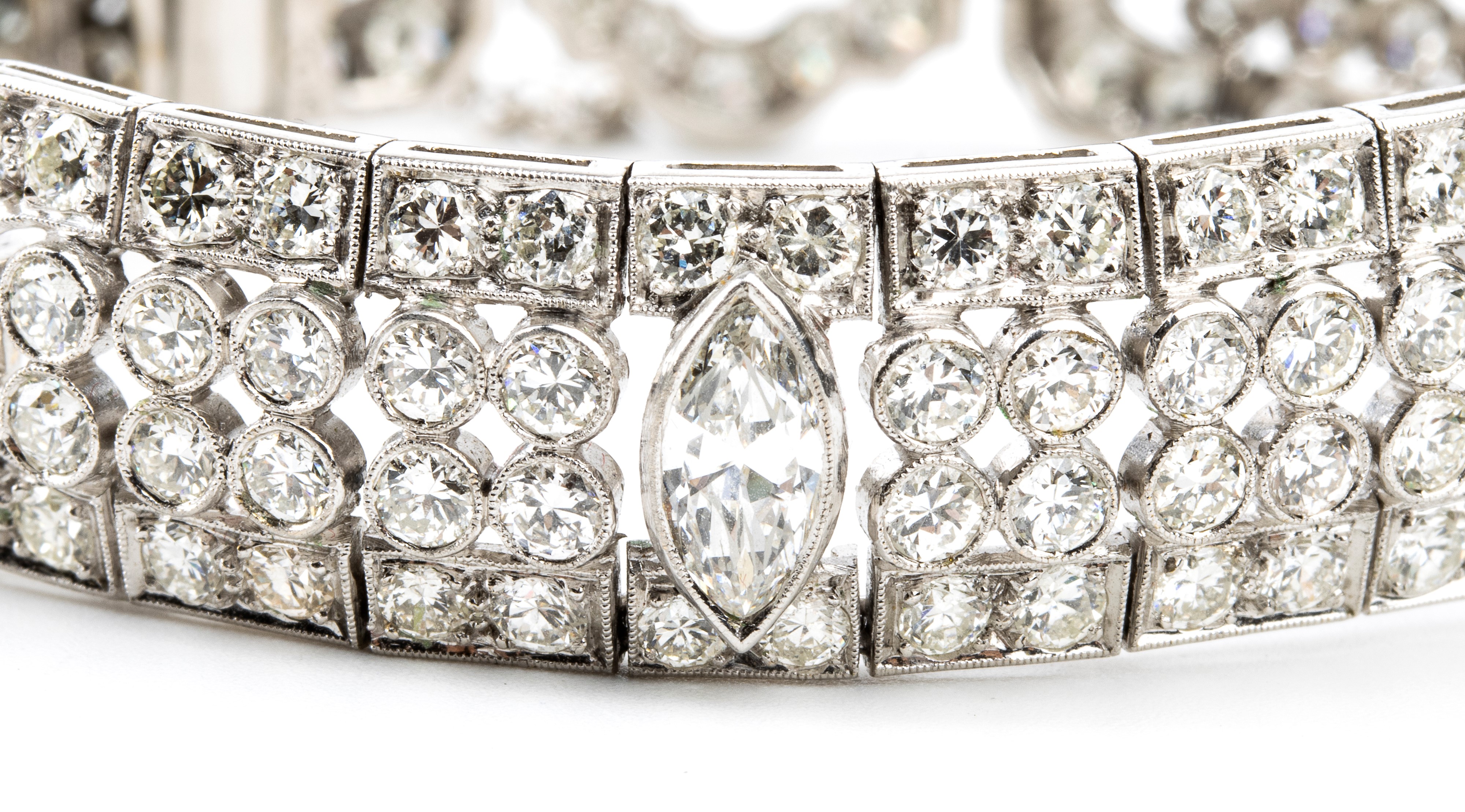 Bracciale Art Déco in platino e diamanti