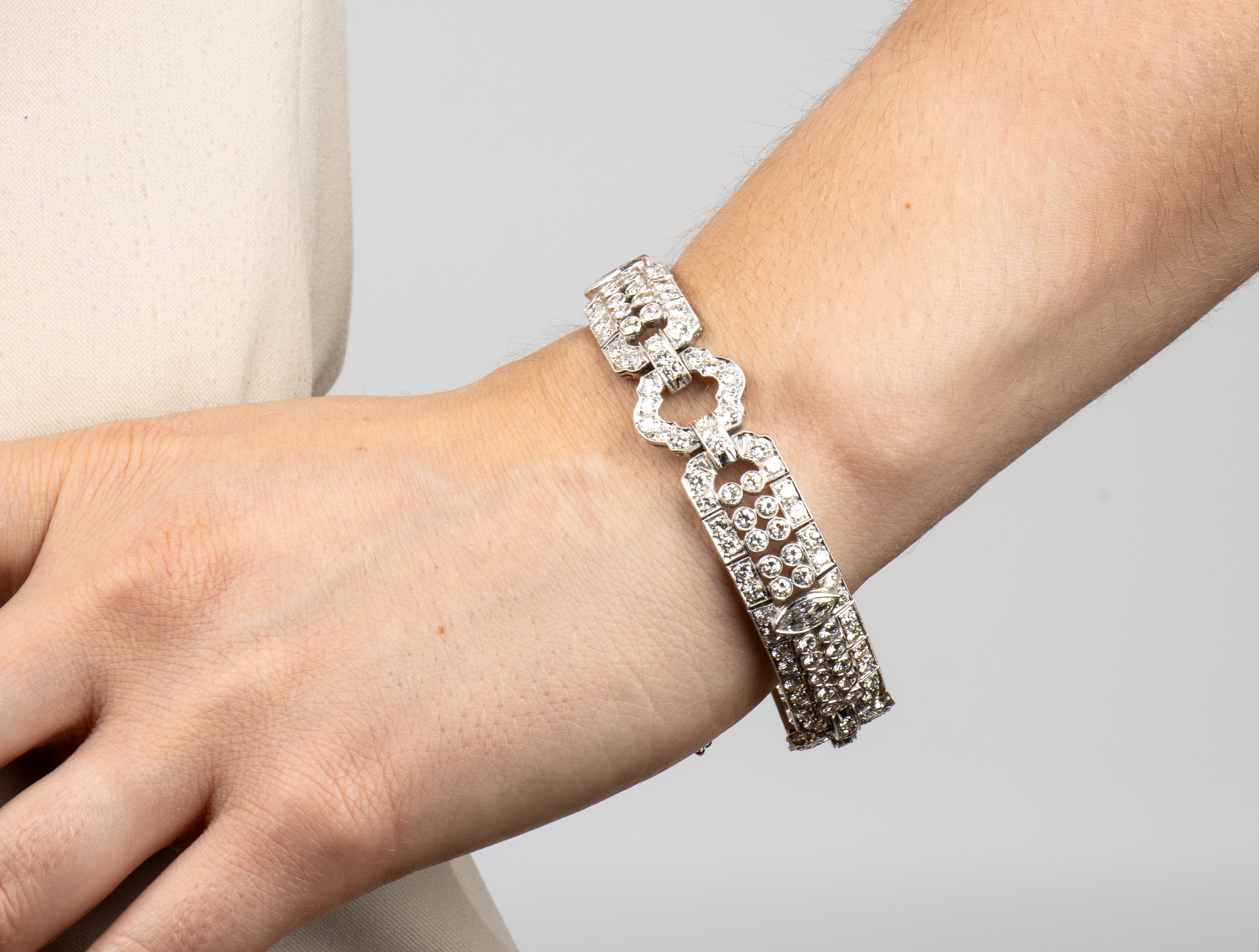 Bracciale Art Déco in platino e diamanti
