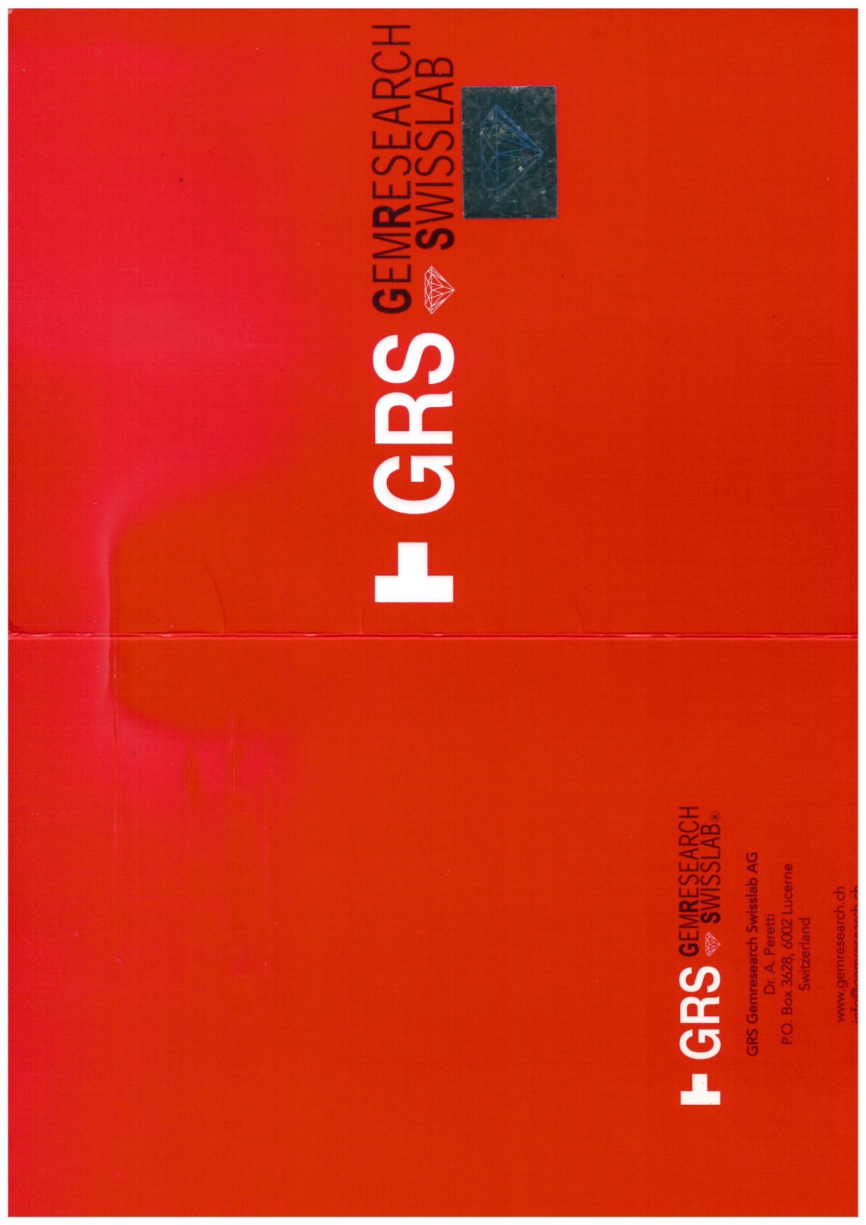 Anello in oro con zaffiro Burma (non trattato), rubini e diamanti